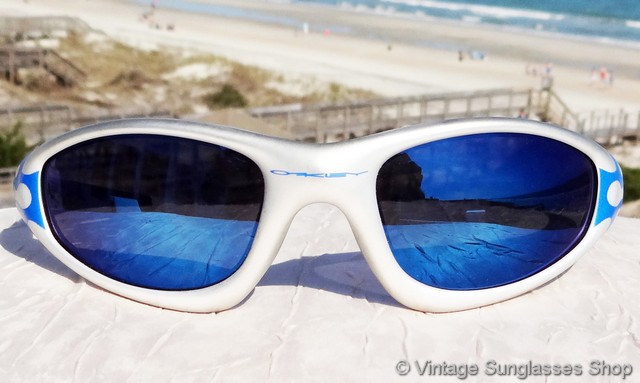 Oakley 04-261 Straight Jacket Blue Flames Ice Iridium Sunglasses